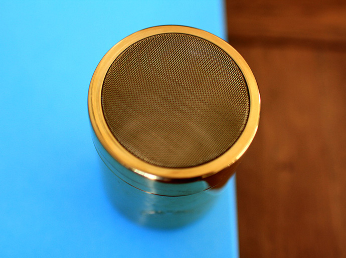 Shaker view 3